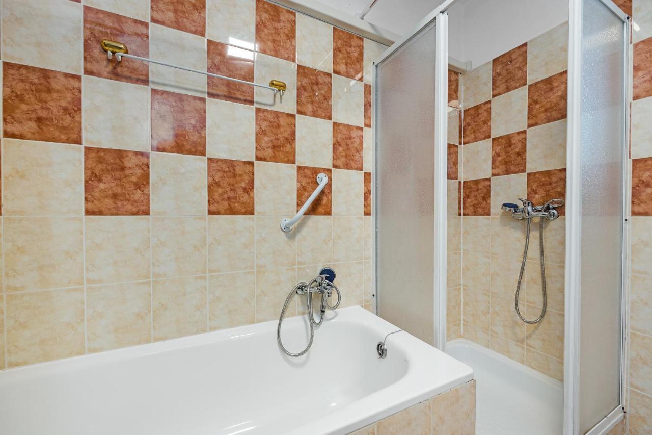 Romeo&Julia- Newly Refurbished Apartment Near Medulin Pomer Buitenkant foto