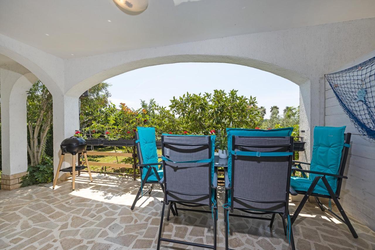 Romeo&Julia- Newly Refurbished Apartment Near Medulin Pomer Buitenkant foto